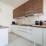 Paradise Apartment