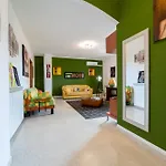 Paradise Apartment *